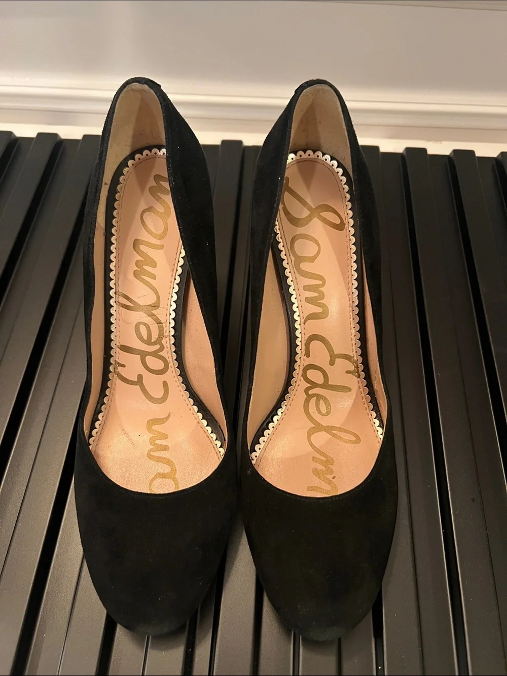 Sam Edelman Black Suede Rounded Toe Pump